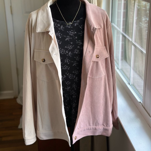 Old Navy- Black Floral Long Sleeve Peplum Top - L - Picture 6 of 6